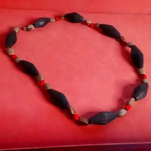 Vintage Beaded Necklace